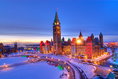 Ottawa - Parliament Building with High Peace Tower Ottawa - Parliament Building with High Peace Tower, Photo: Joel Bedford, Flickr