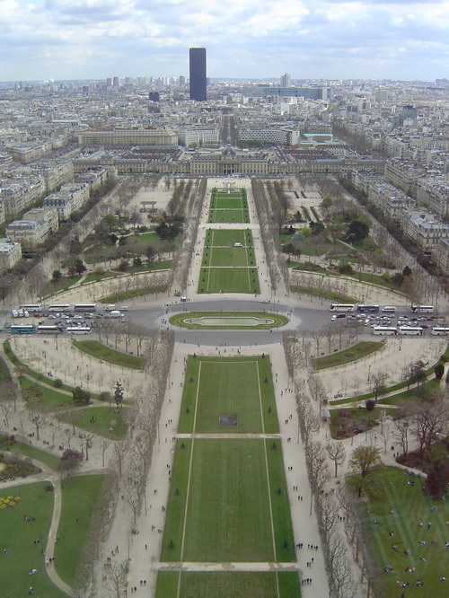 Tour Montparnasse in Paris, France. Doesn't Really Fit the Architecture. Photo: Sergio Calleja, Wikipedia