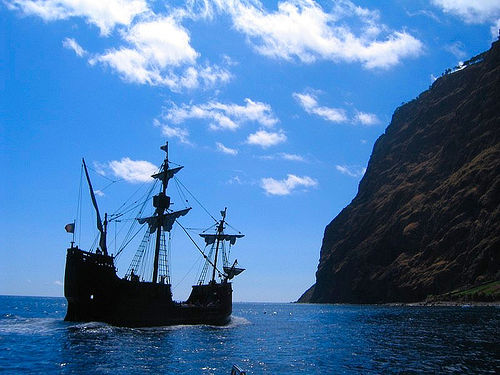 Santa Maria - Replica of Columbus' Ship Sailing Around Madeira. Photo: Madeira, Flickr