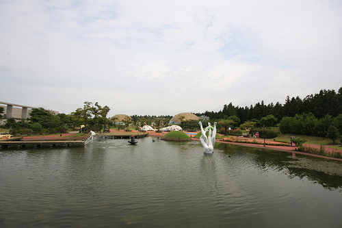 Jeju Love Land Lake with Penis Fountain and Breast Mountains Behind Entangled Legs, Photo: Flamov, Flickr Jeju Love Land Lake with Penis Fountain and Breast Mountains Behind Entangled Legs, Photo: Flamov, Flickr