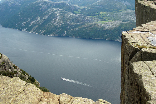 Lysefjord Cruise Seen in the Fjord from Atop of Preikestolen, Photo: claudio moderini, Flickr