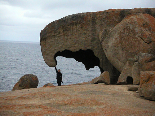 Gigantic Natural Dome of Rock - Remarkable Rocks on Kangaroo Island, Australia, Photo: mrpbps, Flickr Gigantic Natural Dome of Rock - Remarkable Rocks on Kangaroo Island, Australia, Photo: mrpbps, Flickr