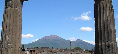 Vesuvius Volcano with Pompeii Ruins - The Top Attraction in Italy, Photo: rogilde, Flickr
