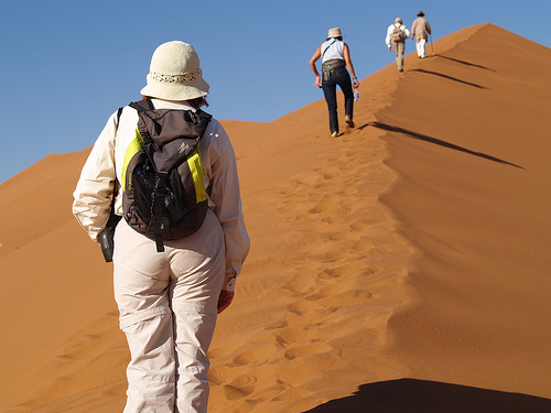 Walking on the Oldest Desert in the World - Sossusvlei, Photo: Rui Ornelas, Flickr