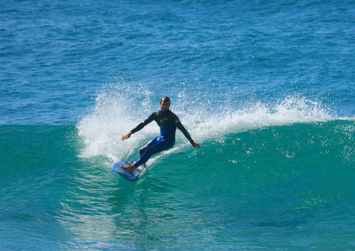 Surfing Blue Waves on the Gold Coast f Australia, Photo: Michael Dawes, Flickr