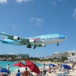 Maho Beach in St. Maarten – Boeing 747 Aircraft Landing at the Airport
