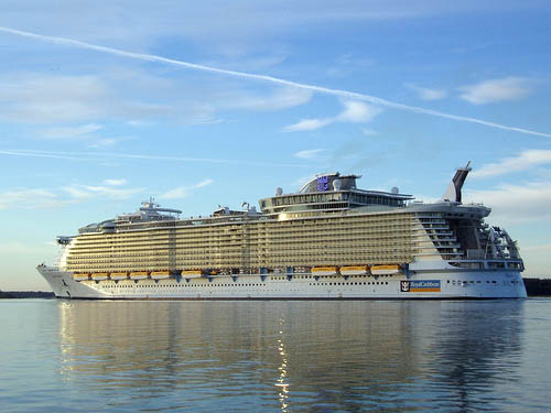 Oasis of the Seas - Royal Caribbean Cruise Lines Ship