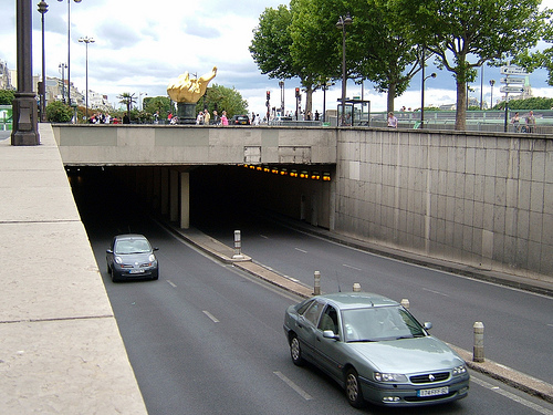 Dark Tourism Destination #1 - Alma Bridge Tunnel with Flame of Liberty on Top, Photo: enric archivell, Flickr