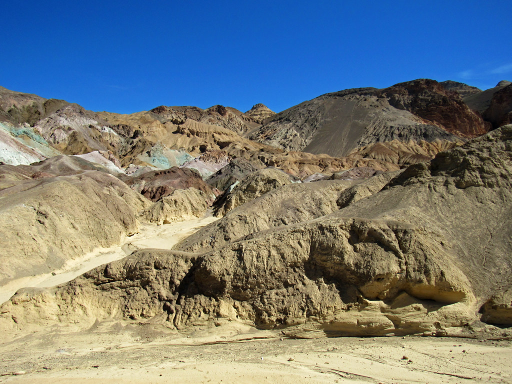 The Colorful Palette of Artist's Drive in Death Valley National Park, Photo by Jeff Hollett, Flickr