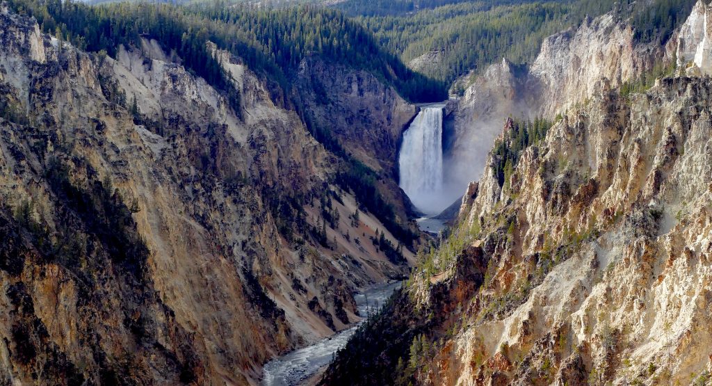 Lower Falls and Artist Point on Grand Canyon, Yellowstone River, Photo by Bernard Spragg. NZ, Flickr